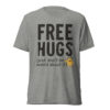 Free Hugs (Just Don’t Be Weird About It) – Premium Poppersona T-Shirt - 画像 (34)