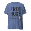 Free Hugs (Just Don’t Be Weird About It) – Premium Poppersona T-Shirt - 画像 (14)